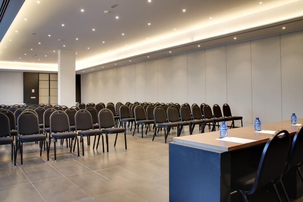 Hotel Ciudad De Mostoles Eksteriør bilde